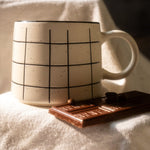 Cargue la imagen en el visor de la galería, Set de 4 Taza DALMATA DR - SET Chefmaker de Cerámica Grabado 400ml Rayas - Chefmaker.com.mx