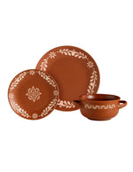 Cargue la imagen en el visor de la galería, Vajilla Chefmaker Mex de Cerámica Mate Café 12 Piezas con Relieve para 4 Personas - Chefmaker.com.mx